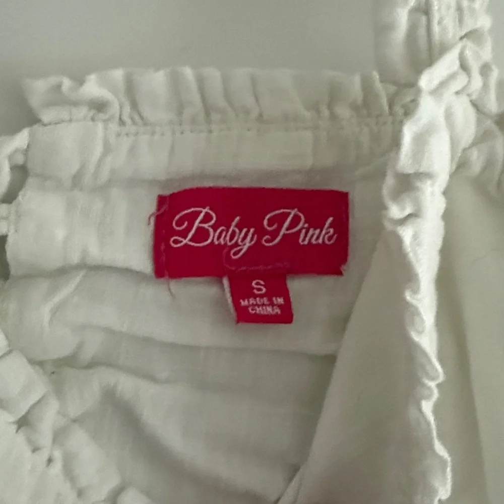 White Ruffled Women's Top - Picture 2 of 3